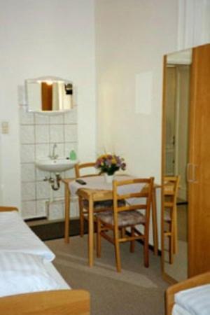 Pension Wedding Berlin Bilik gambar